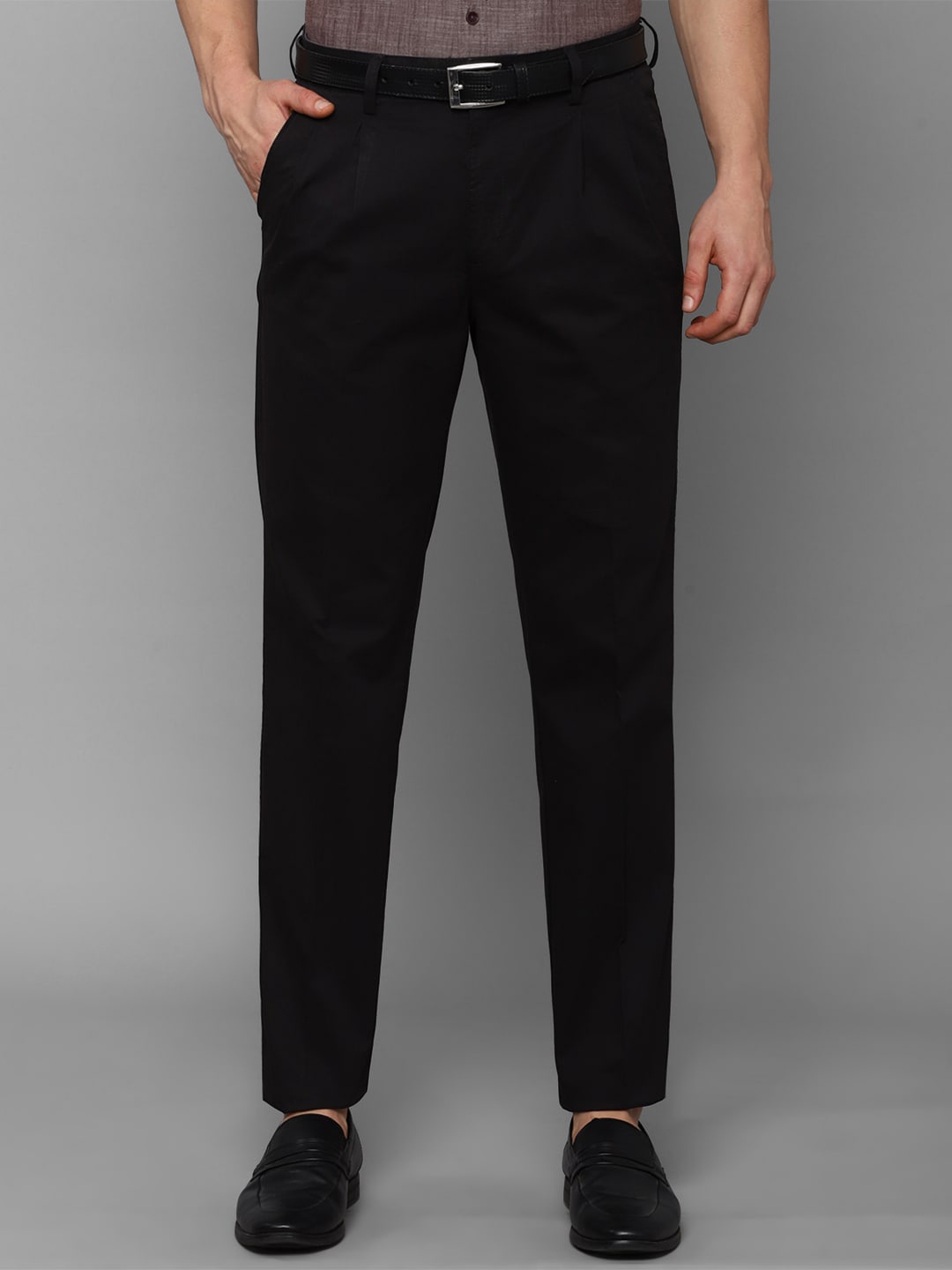 

Allen Solly Men Black Tapered Fit Pleated Trousers