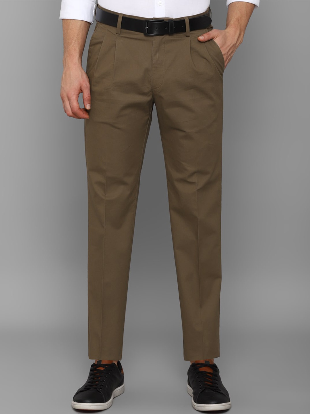 Allen Solly Men Brown Pleated Trousers
