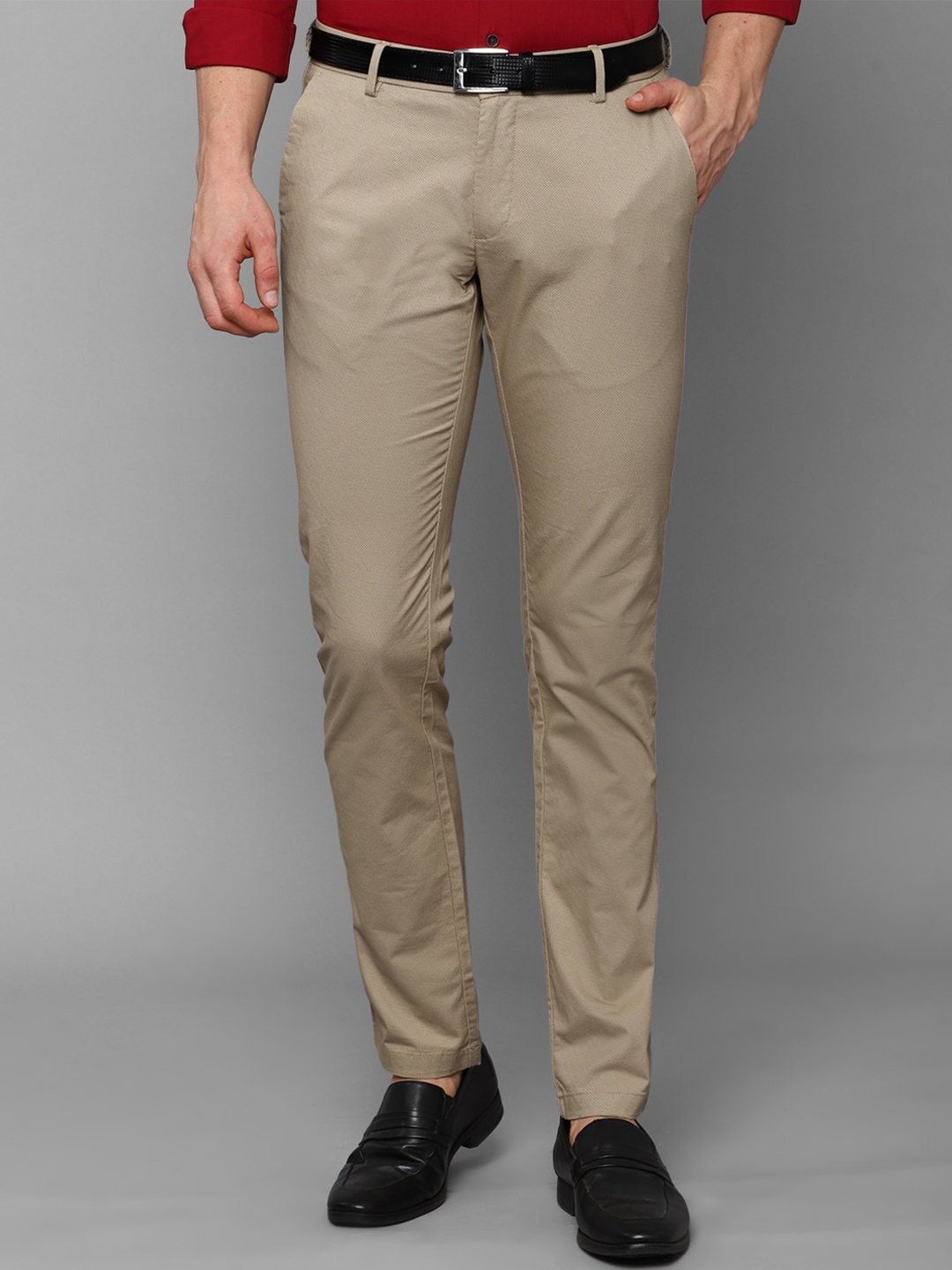 

Allen Solly Men Khaki Slim Fit Mid-Rise Casual Trousers