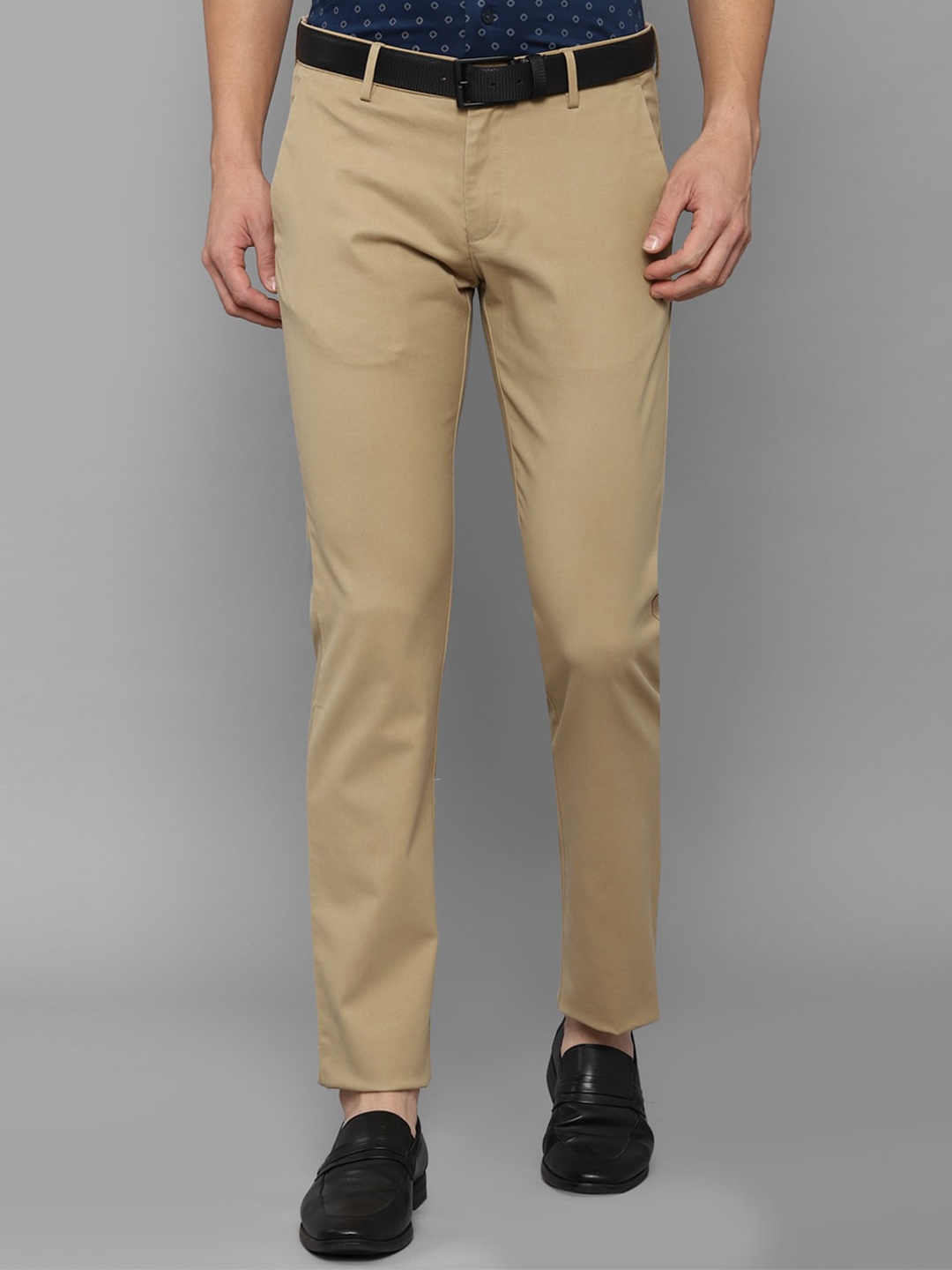 

Allen Solly Men Khaki Slim Fit Trousers