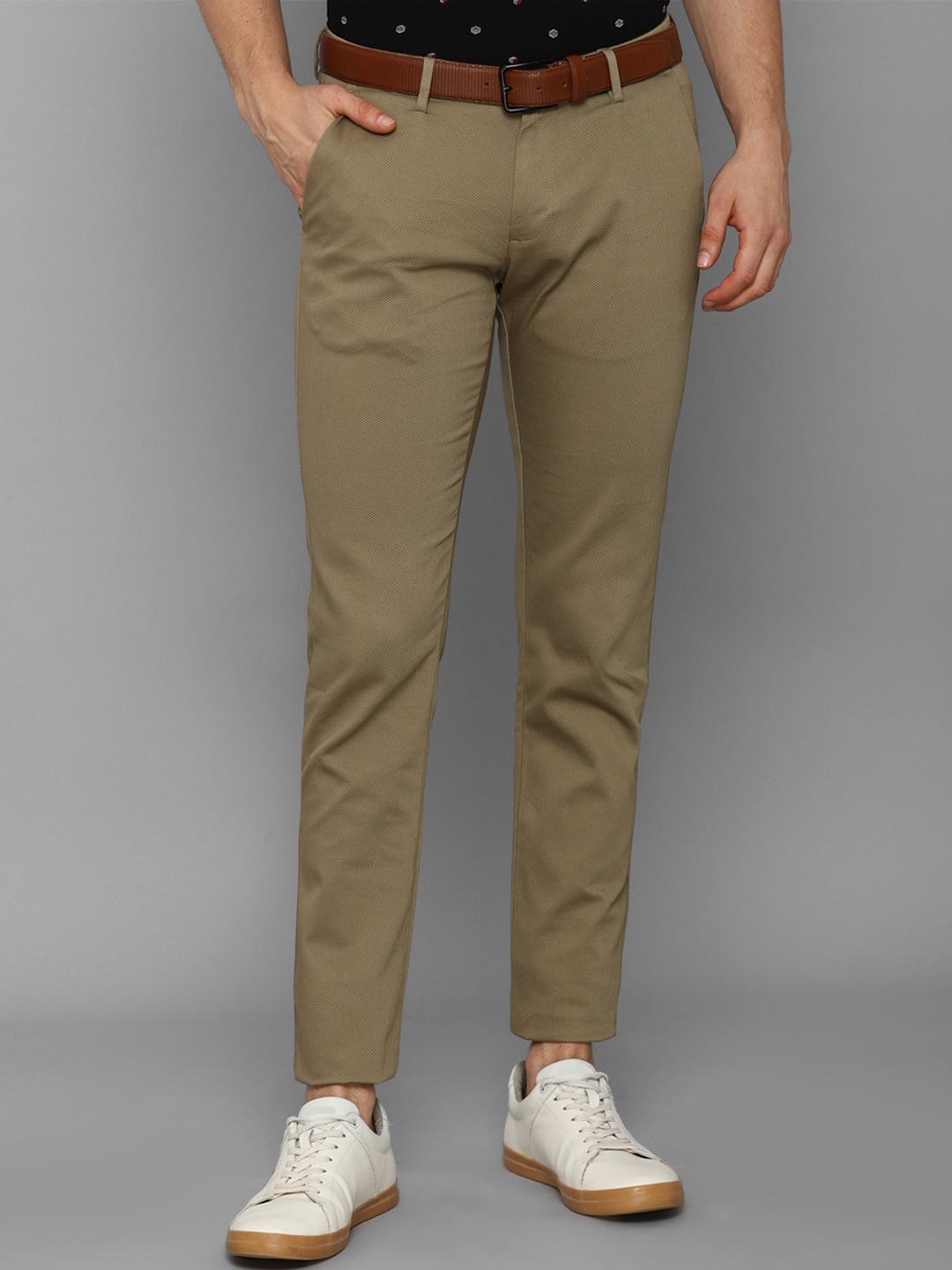 

Allen Solly Men Khaki Slim Fit Trousers