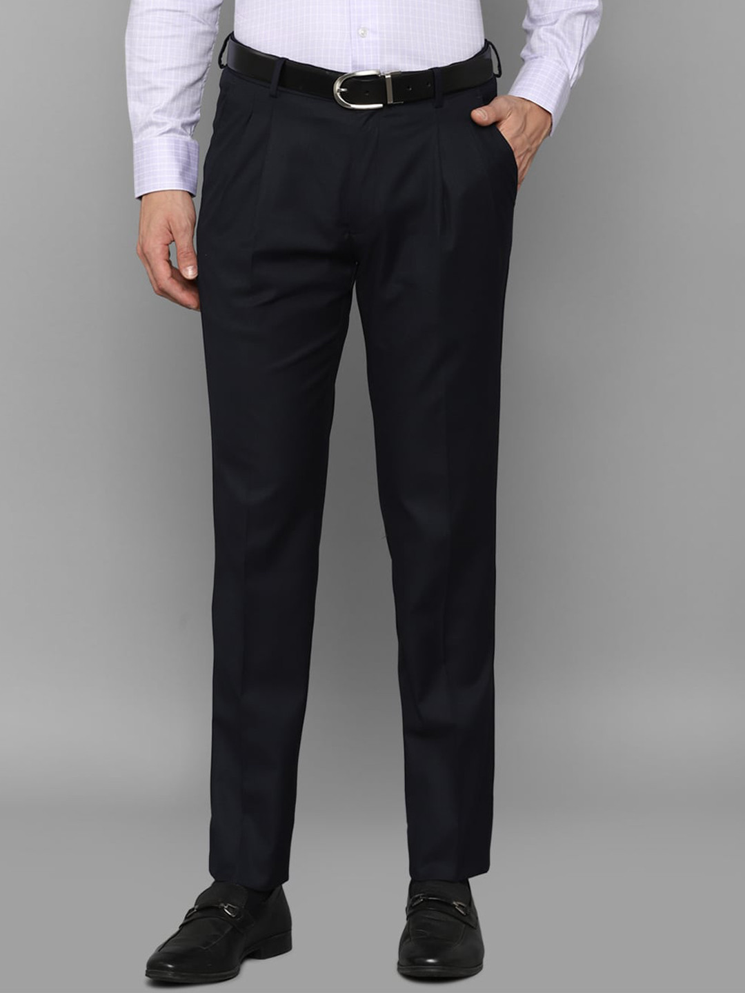 

Louis Philippe Men Black Pleated Trousers