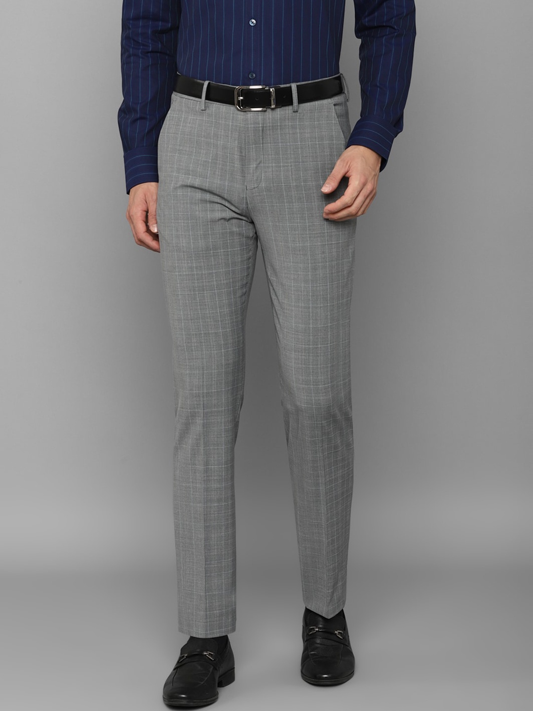 

Louis Philippe Men Grey Checked Slim Fit Formal Trousers