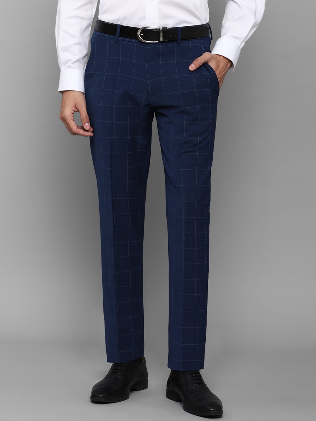 

Louis Philippe Men Navy Blue Checked Slim Fit Trousers
