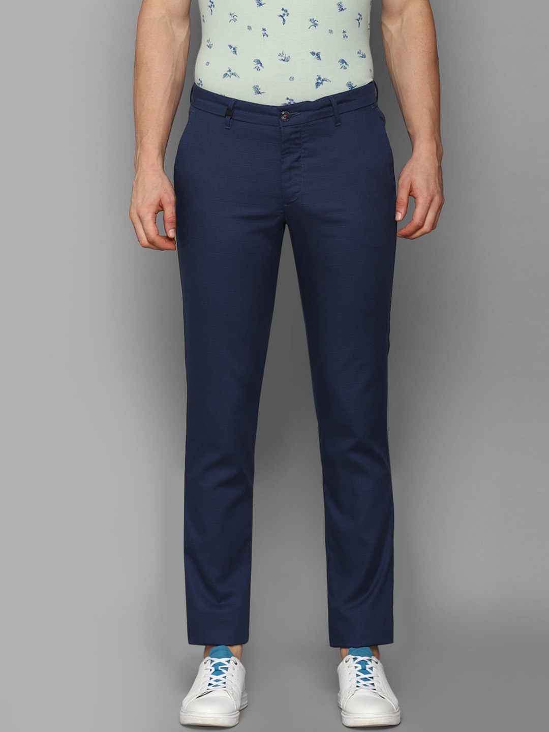 

Louis Philippe Sport Men Navy Blue Slim Fit Trousers