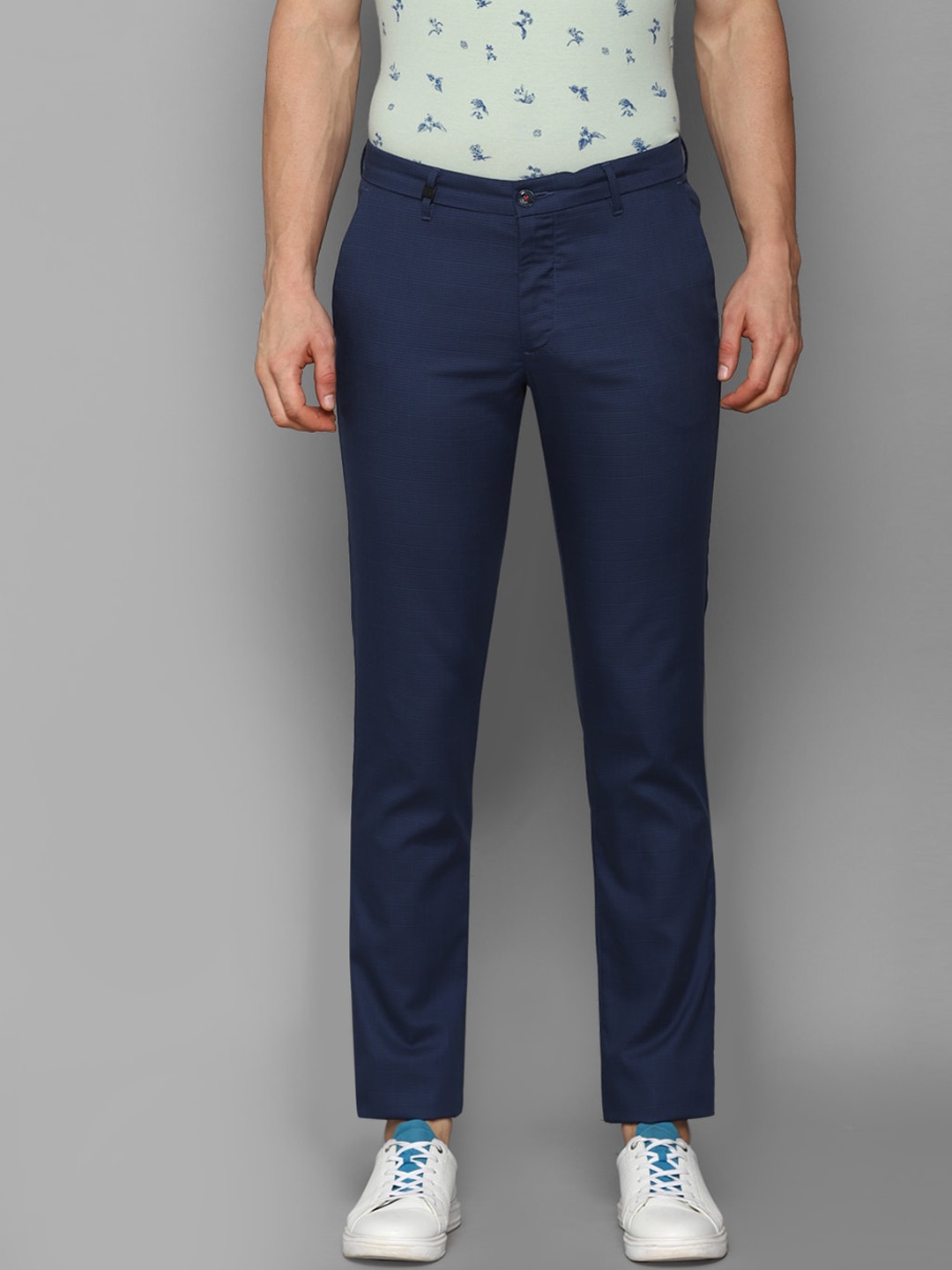 

Louis Philippe Sport Men Navy Blue Slim Fit Trousers