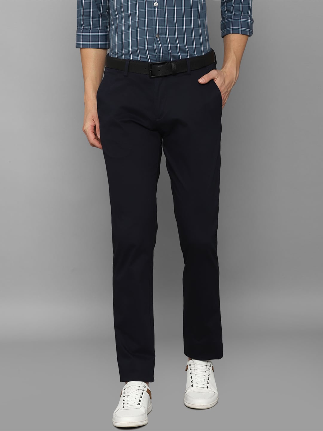 Louis Philippe Sport Men Black Slim Fit Trousers
