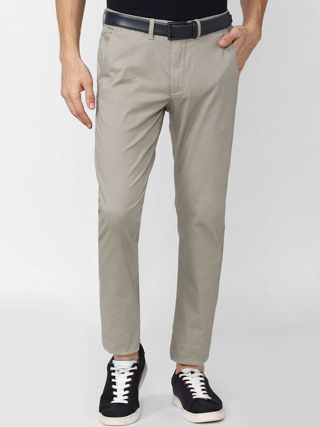 

Peter England Casuals Men Grey Slim Fit Trouser