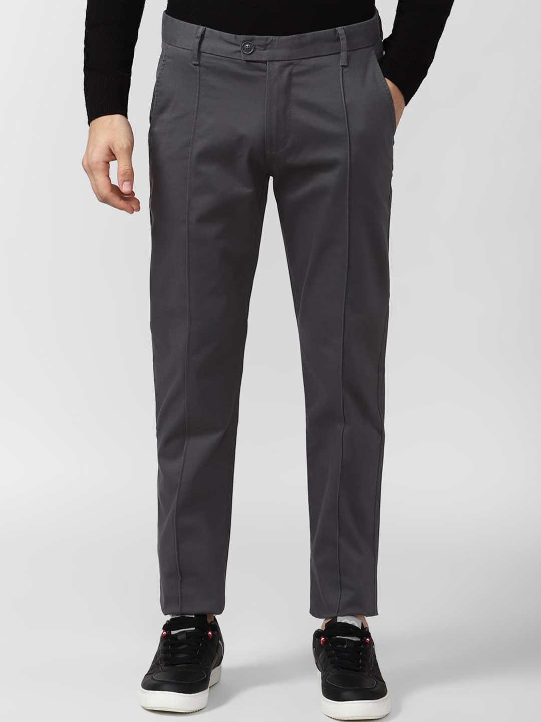 

Peter England Casuals Men Grey Slim Fit Pleated Trouser