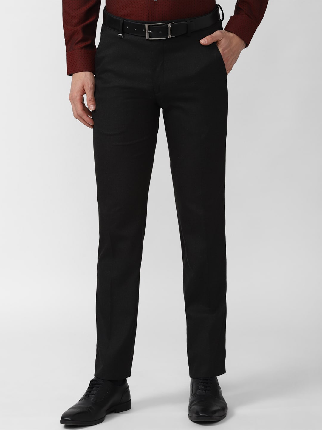 

Van Heusen Men Black Slim Fit Formal Trouser