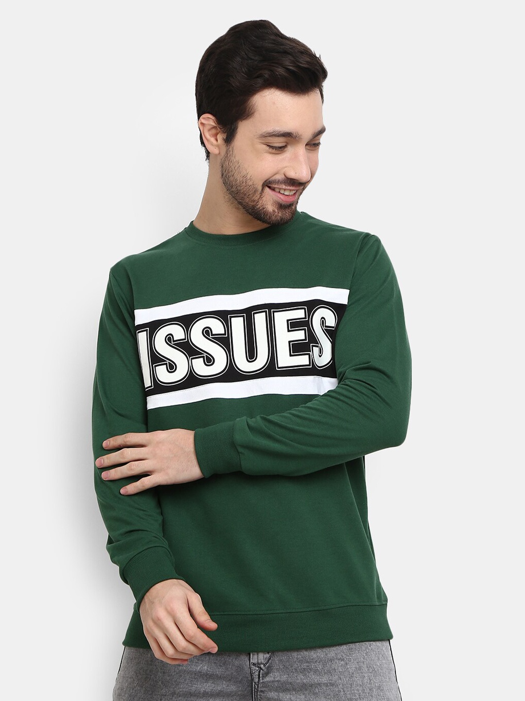 

V-Mart Men Green Typography Printed Applique T-shirt