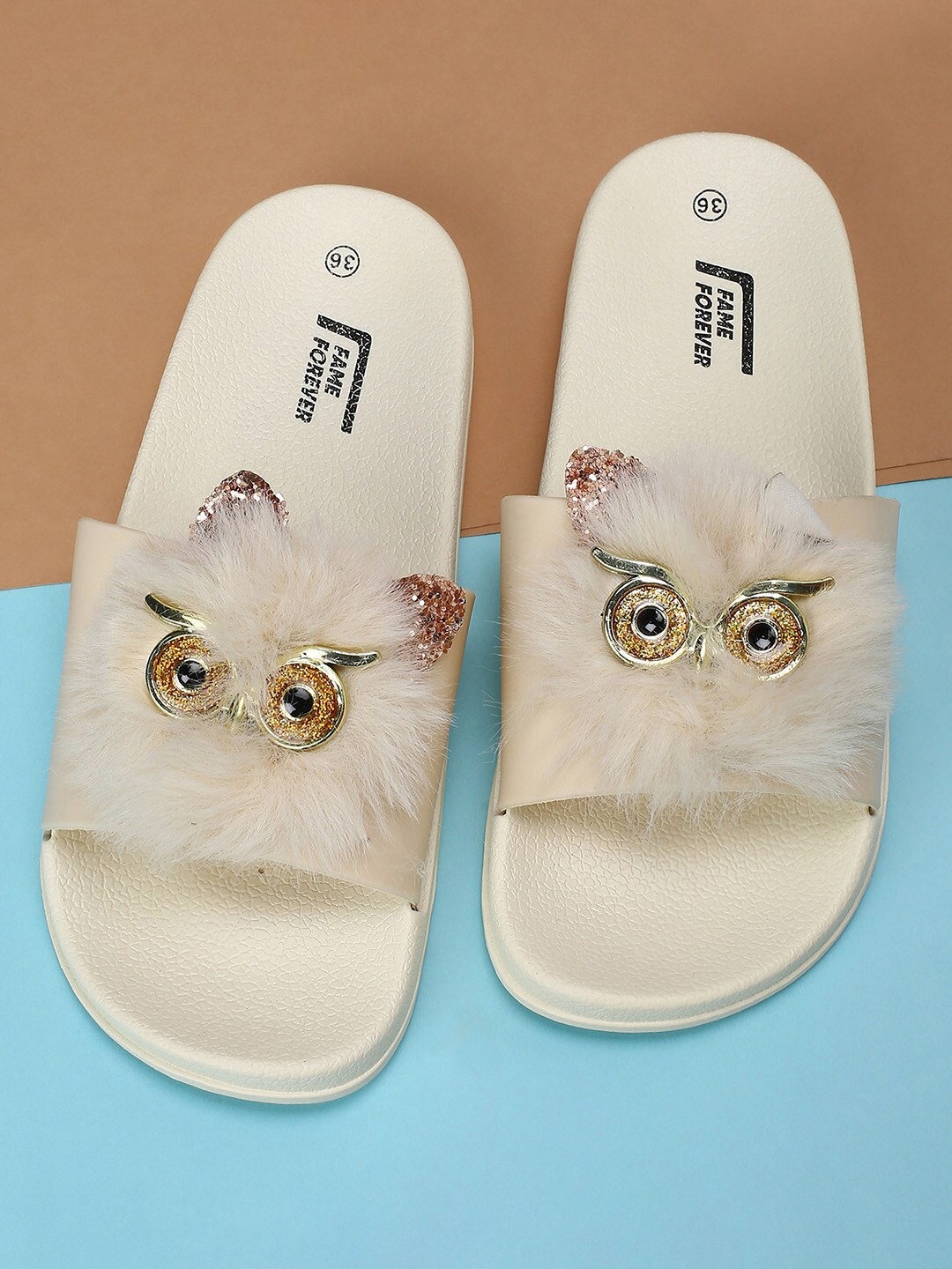 

Fame Forever by Lifestyle Girls White & Black Embellished Rubber Sliders