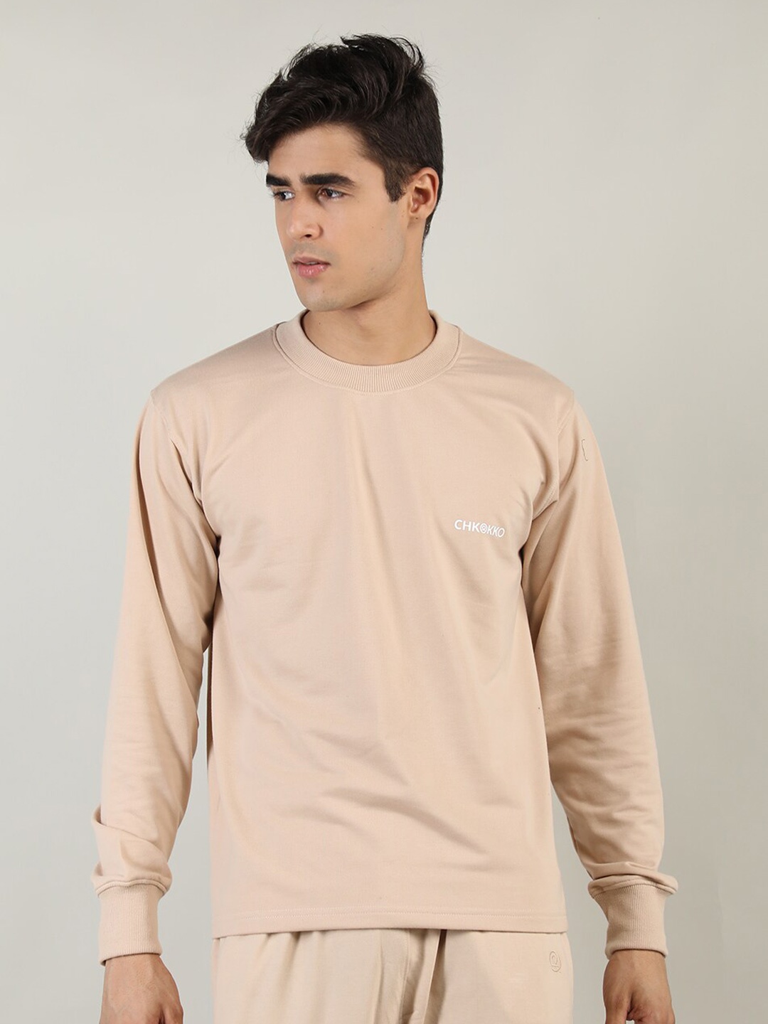 

CHKOKKO Men Beige Typography Printed Cotton T-shirt