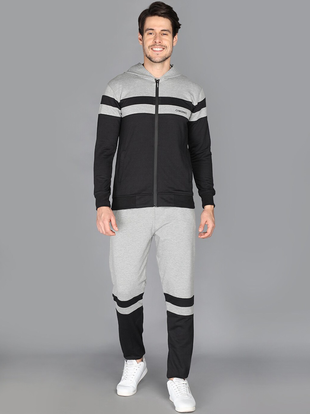 

CHKOKKO Men Grey & Black Colour-Blocked Tracksuits