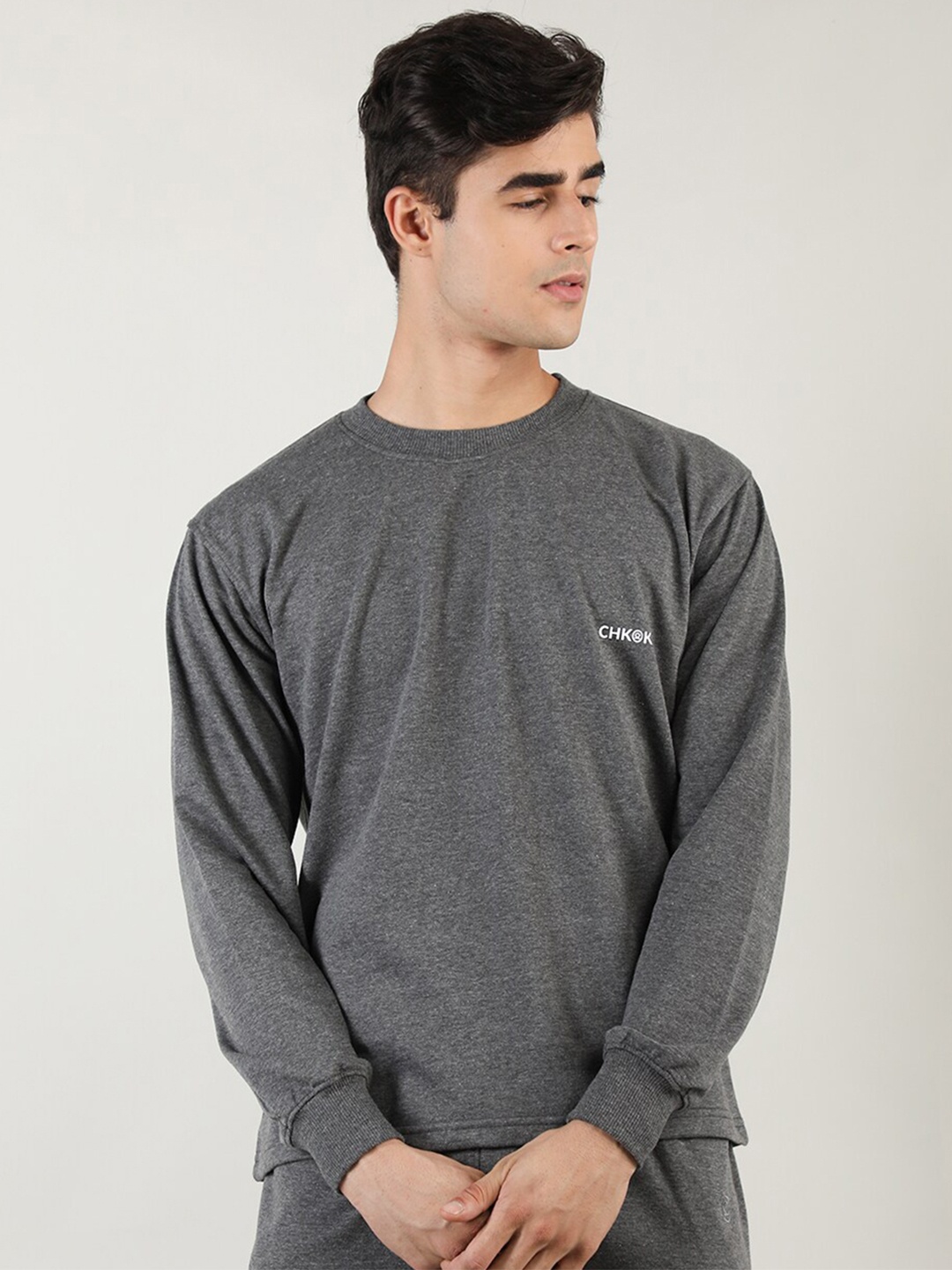 

CHKOKKO Men Grey Cotton T-shirt