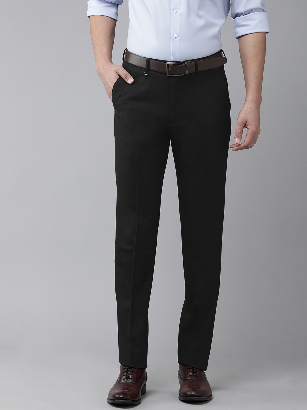 

Van Heusen Men Mid-Rise Slim Fit Trousers, Black