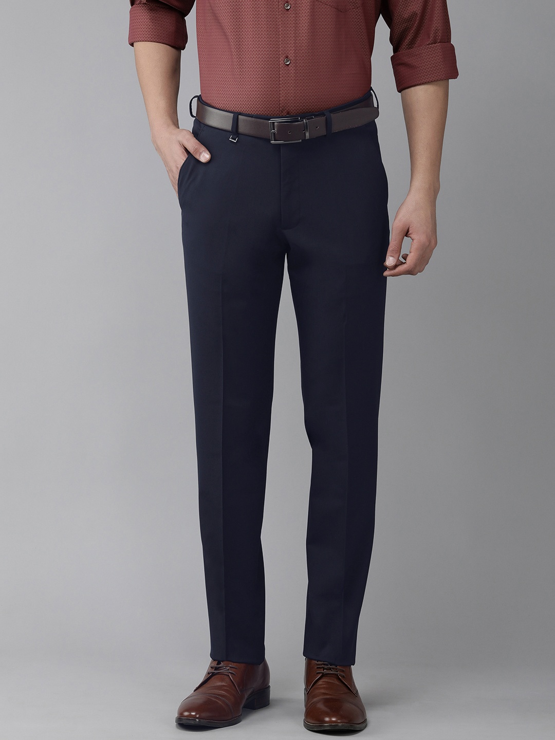 

Van Heusen Men Mid-Rise Slim Fit Trousers, Navy blue