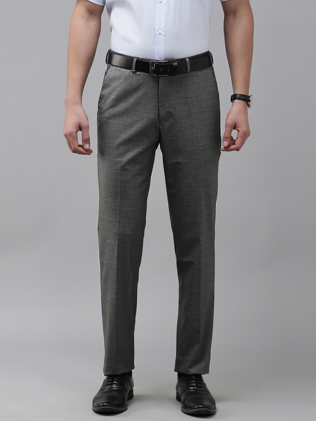 

Van Heusen Men Slim Fit Formal Trousers, Grey