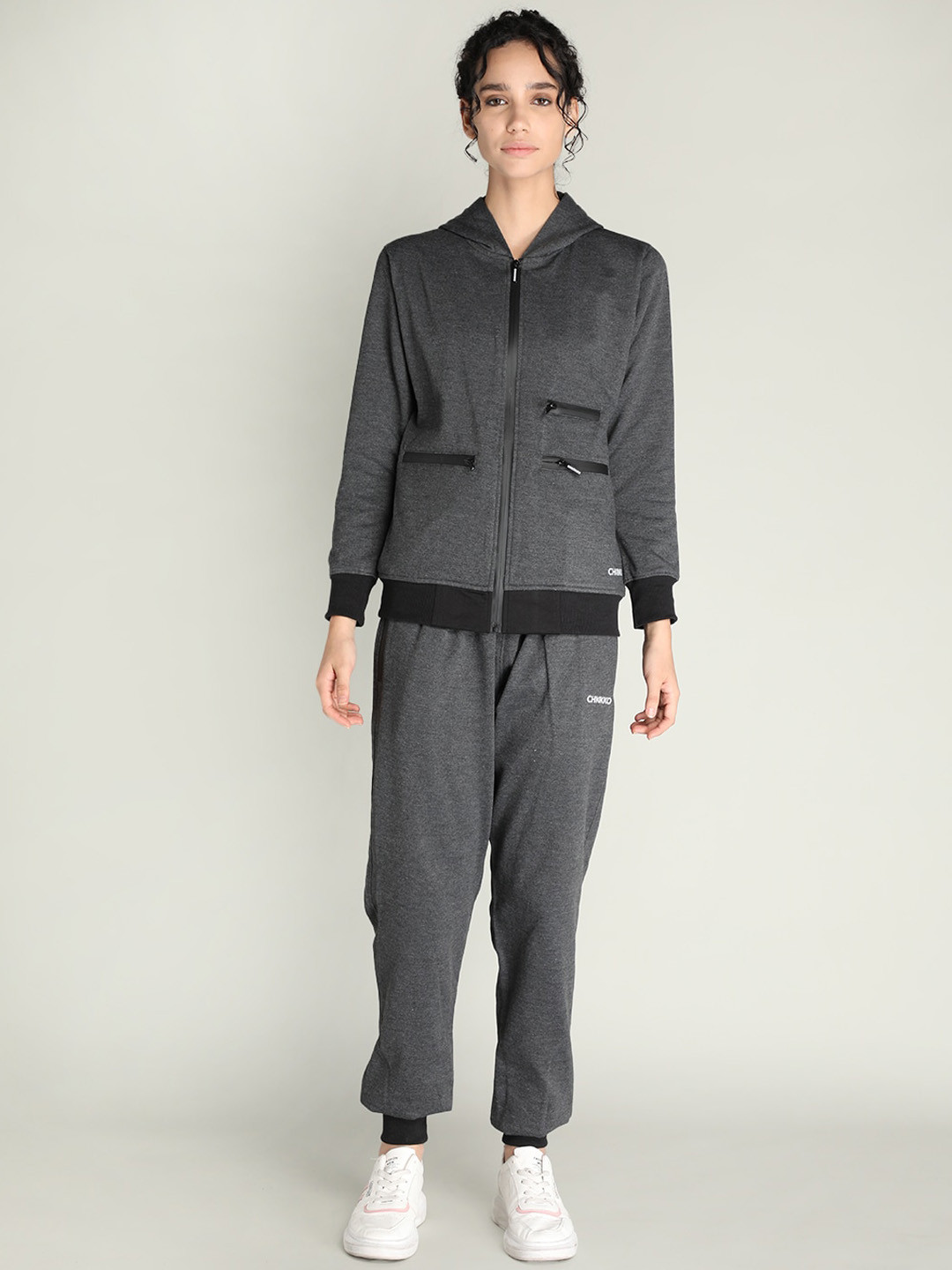 

CHKOKKO Women Grey Solid Tracksuit