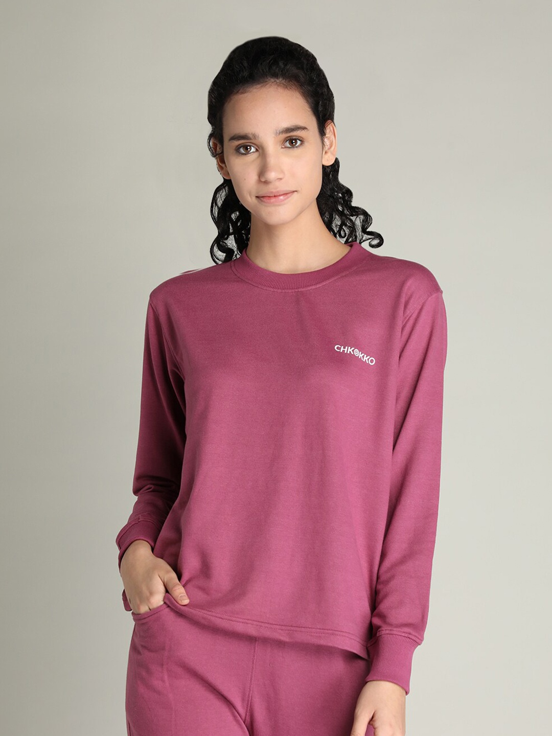 

CHKOKKO Women Purple Solid Cotton T-shirt