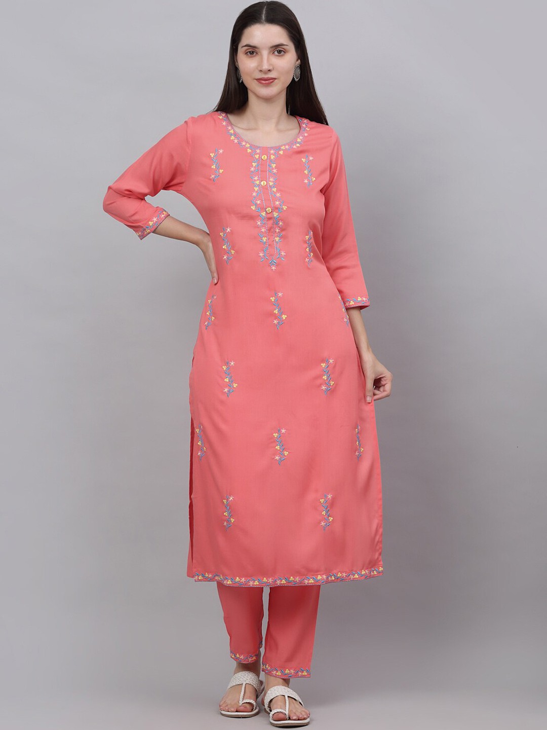 

Assamica Women Floral Embroidered Thread Work Kurta with Trousers & With Dupatta, Peach