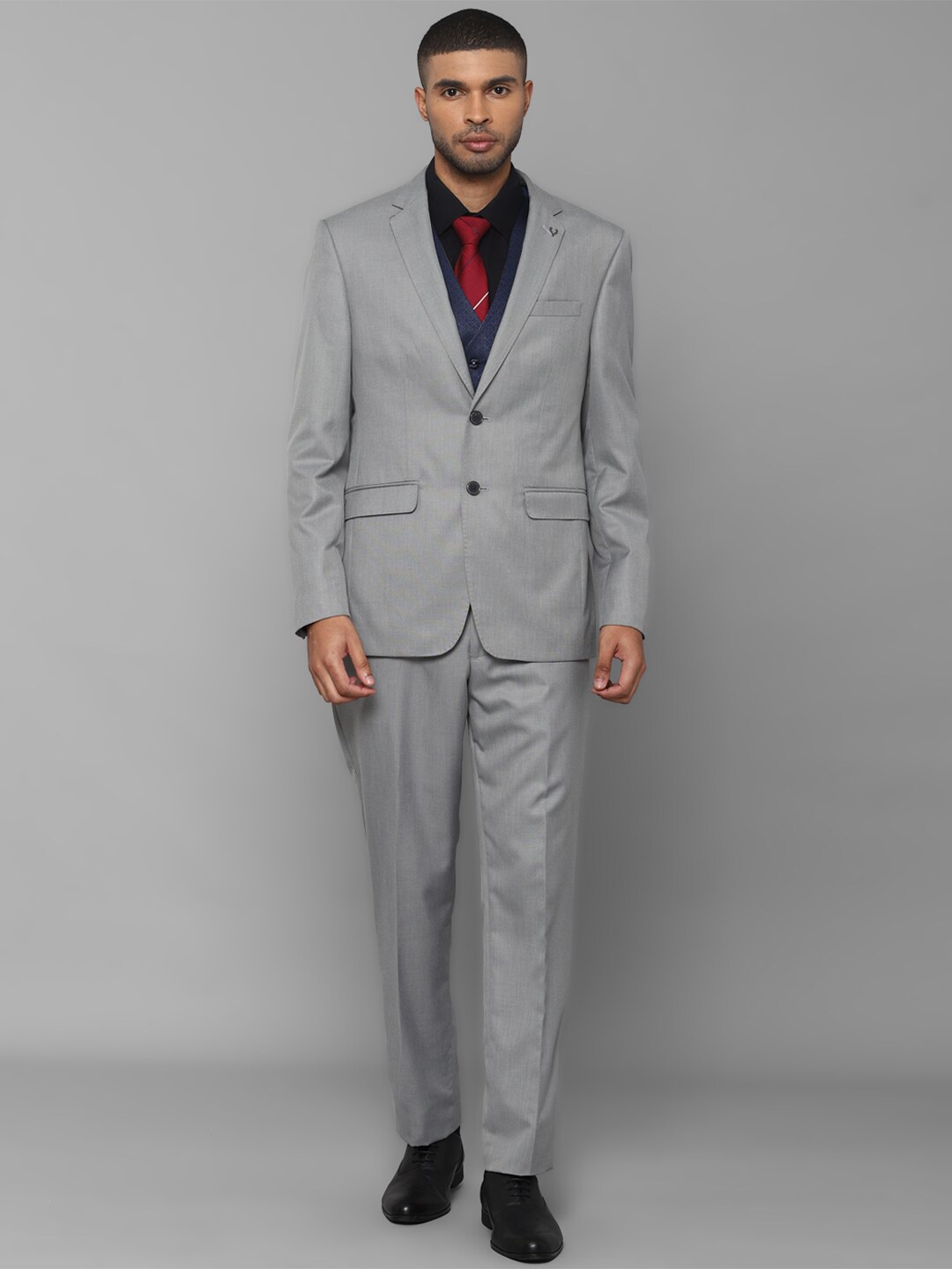 

Allen Solly Men Grey Solid Slim-Fit Single-Breasted 2-Piece Formal Suit