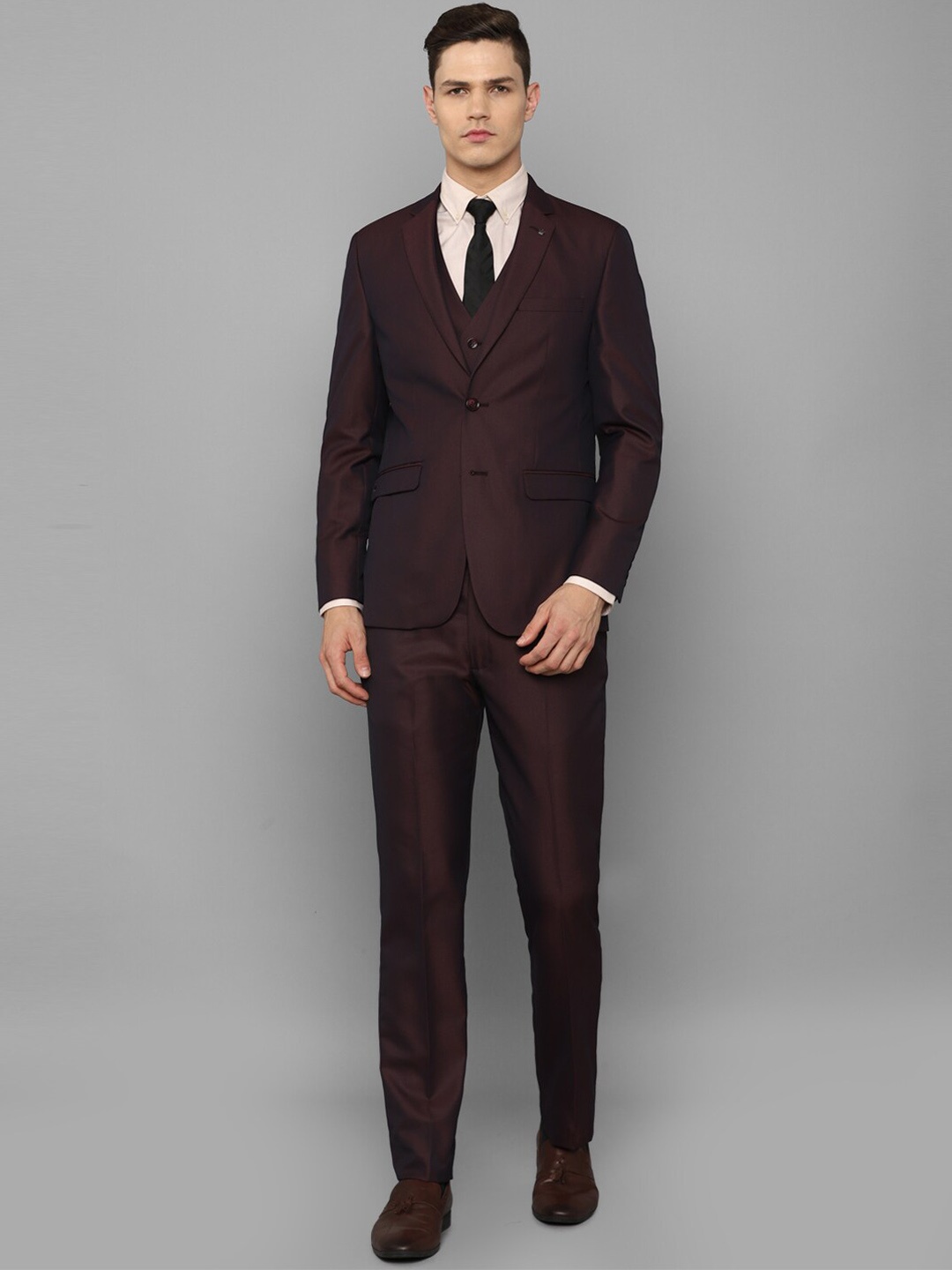 

Louis Philippe Men Maroon Self-Design Single-Breasted 3 Piece Formal Suit