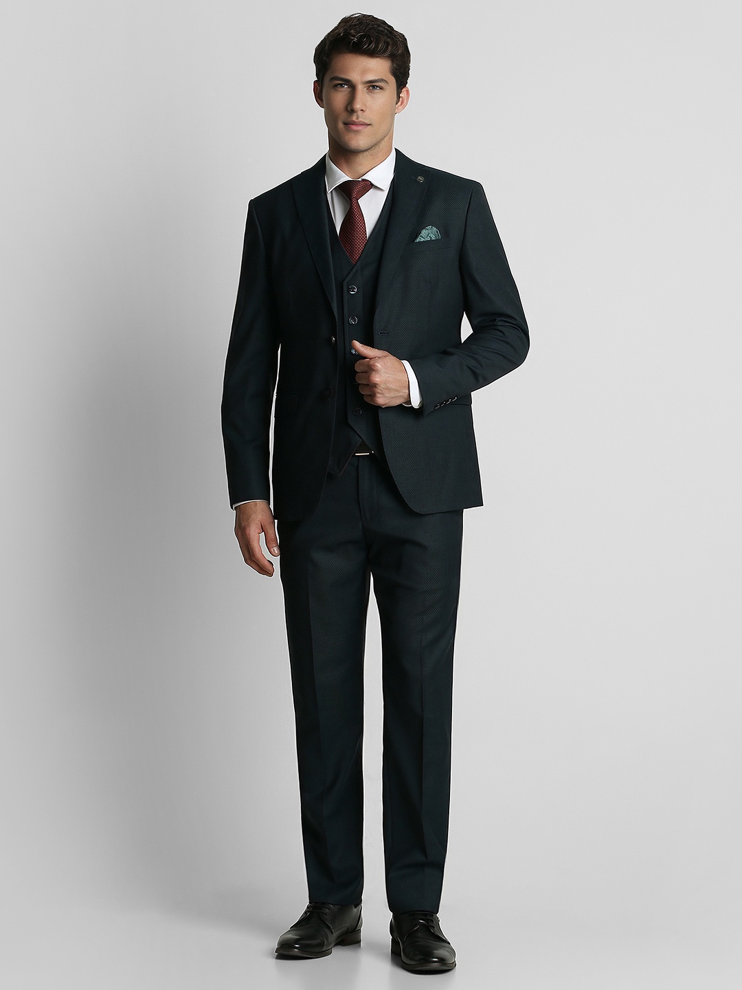 

Peter England Elite Men Grey Solid Slim-Fit Single-Breasted Three-Piece Formal Suit