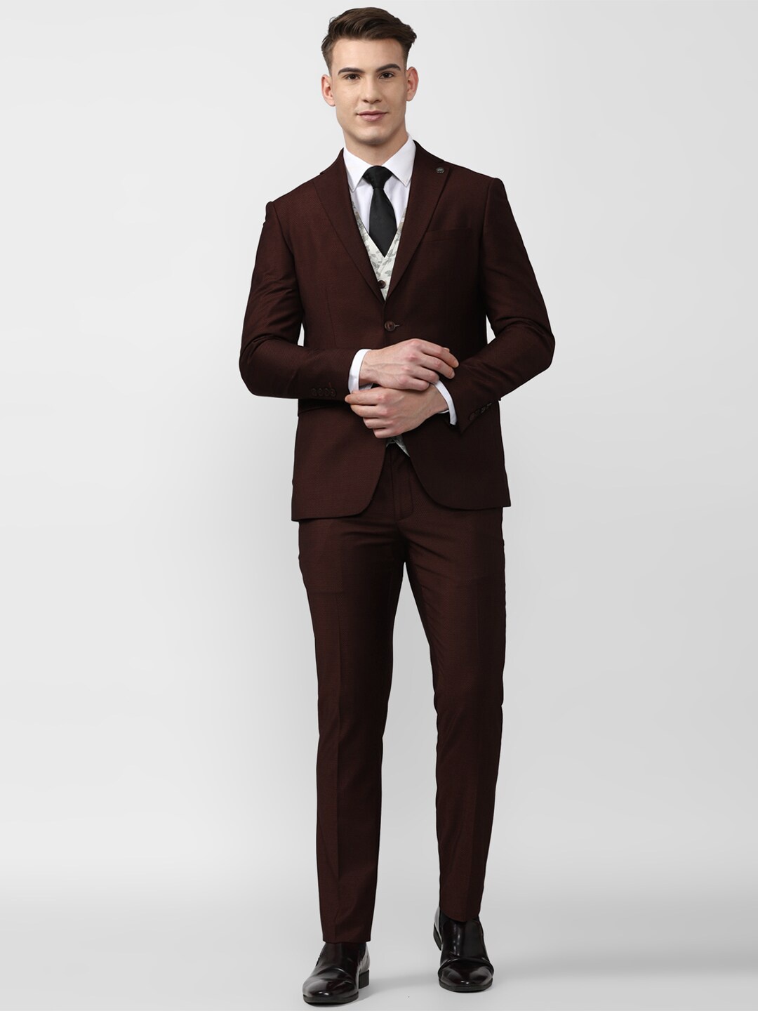 

Peter England Elite Men Maroon Self-Design Single-Breasted Three-Piece Formal Suit
