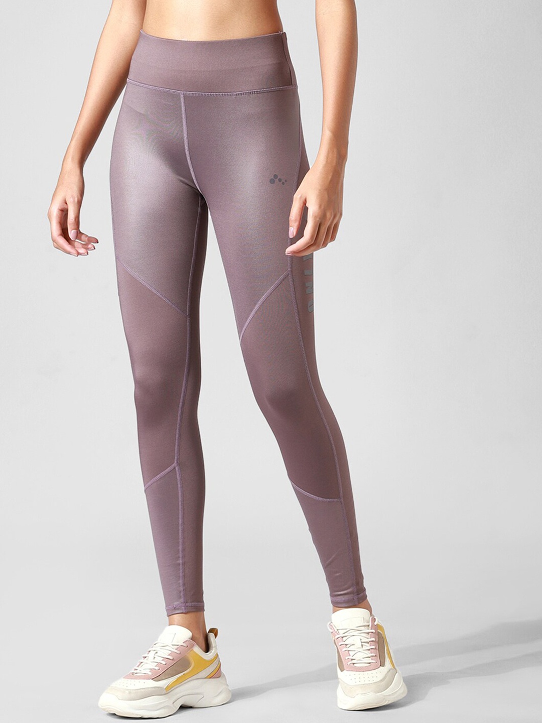 

ONLY PLAY Women Brown Solid Ankle Length Training Onpdolli Hw Train Tights