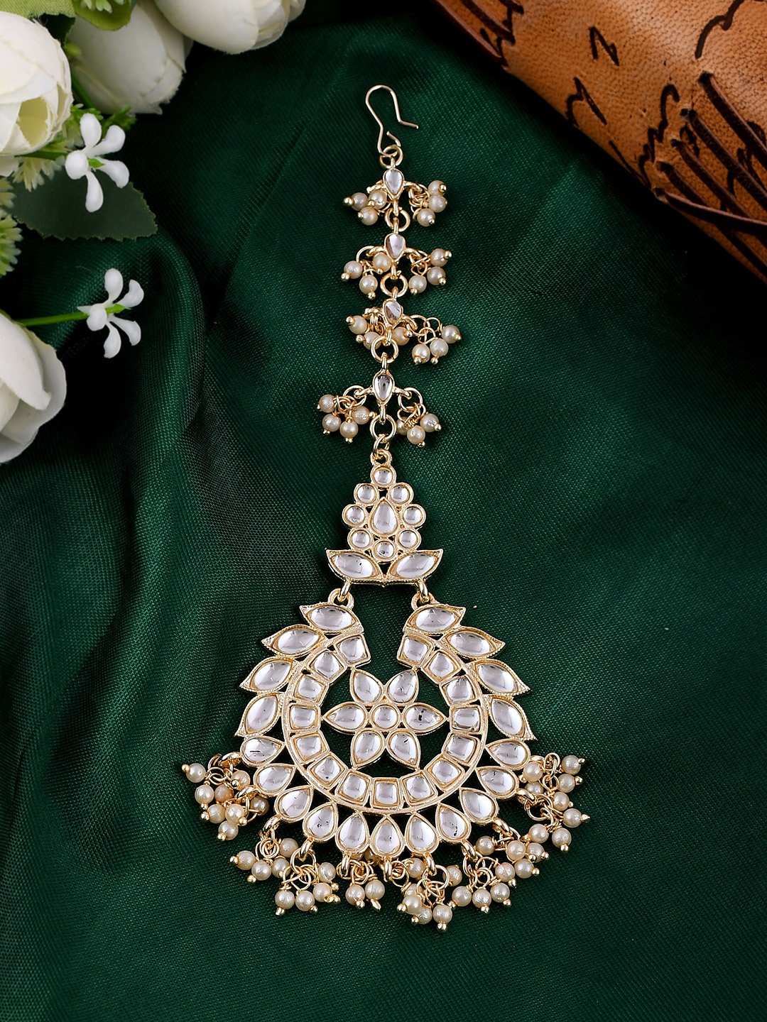 

AQUASTREET JEWELS Gold-Plated & White Kundan-Studded Maang Tikka