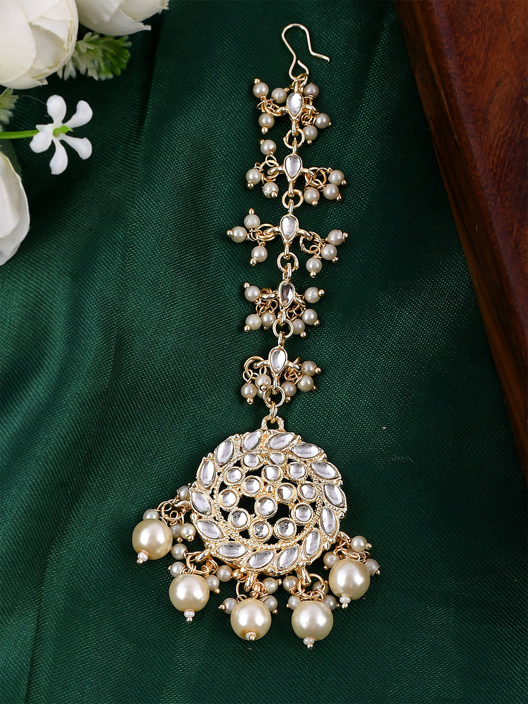 

AQUASTREET JEWELS Women Gold-Toned & White Bridal MaangTikka