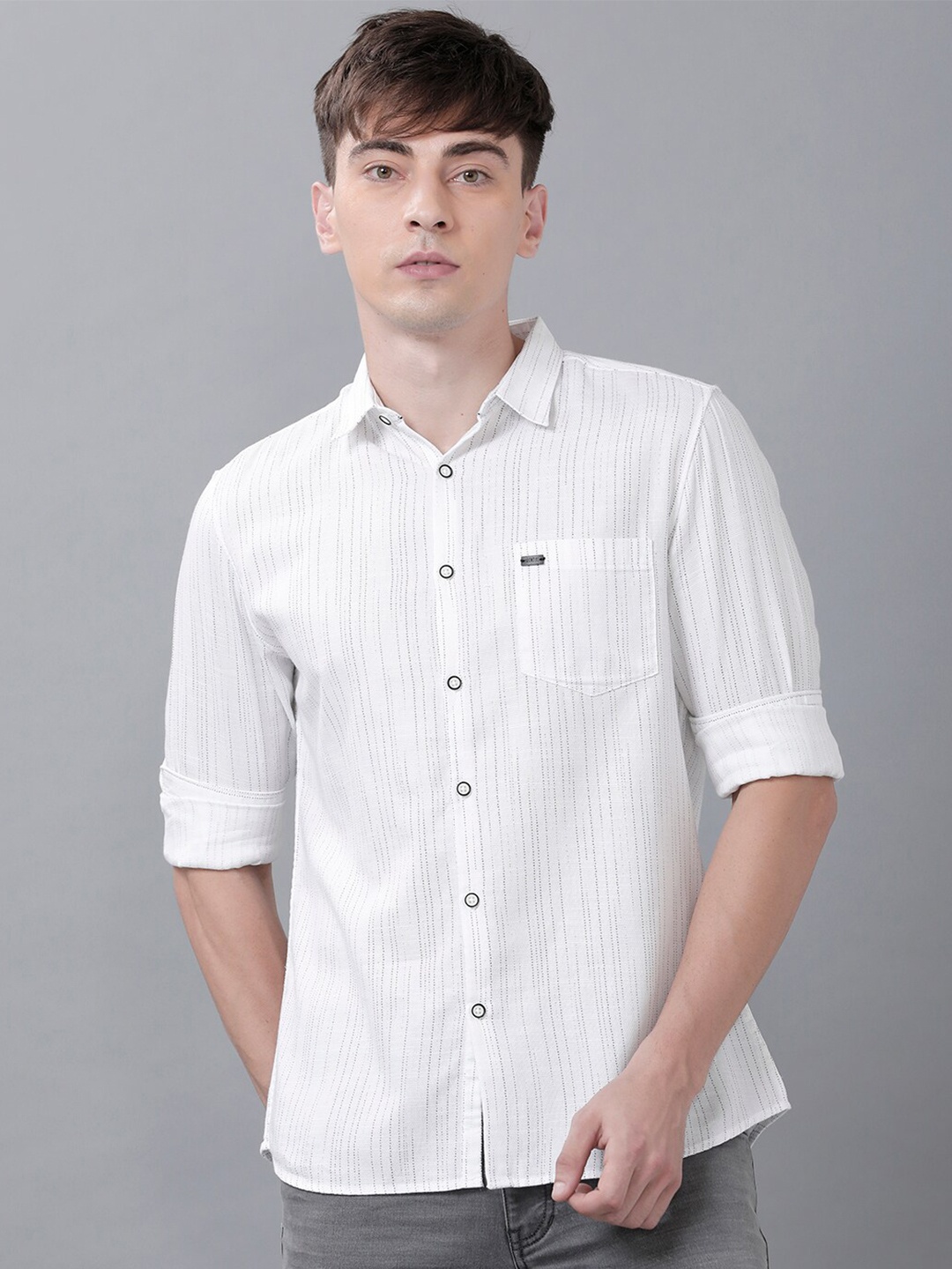

IDENTITI Men White Slim Fit Striped Casual Shirt