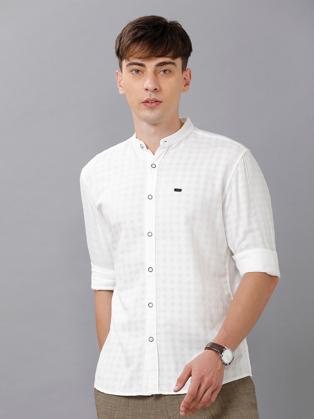 

IDENTITI Men White Slim Fit Checked Casual Shirt