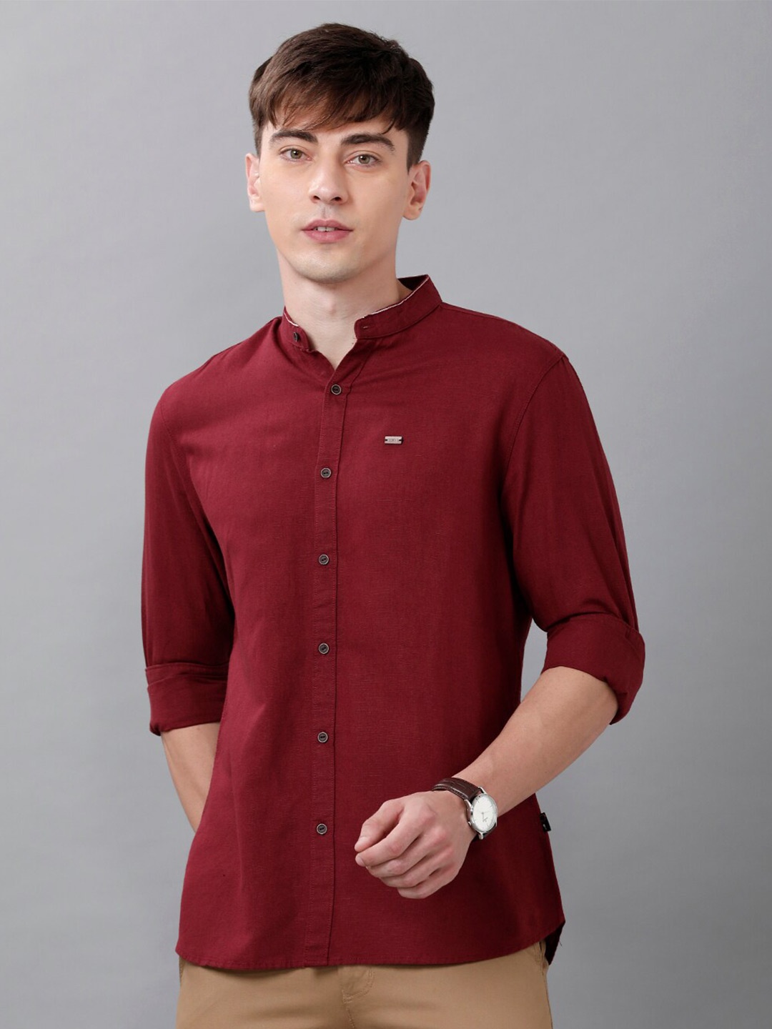 

IDENTITI Men Maroon Solid Slim Fit Linen Casual Shirt