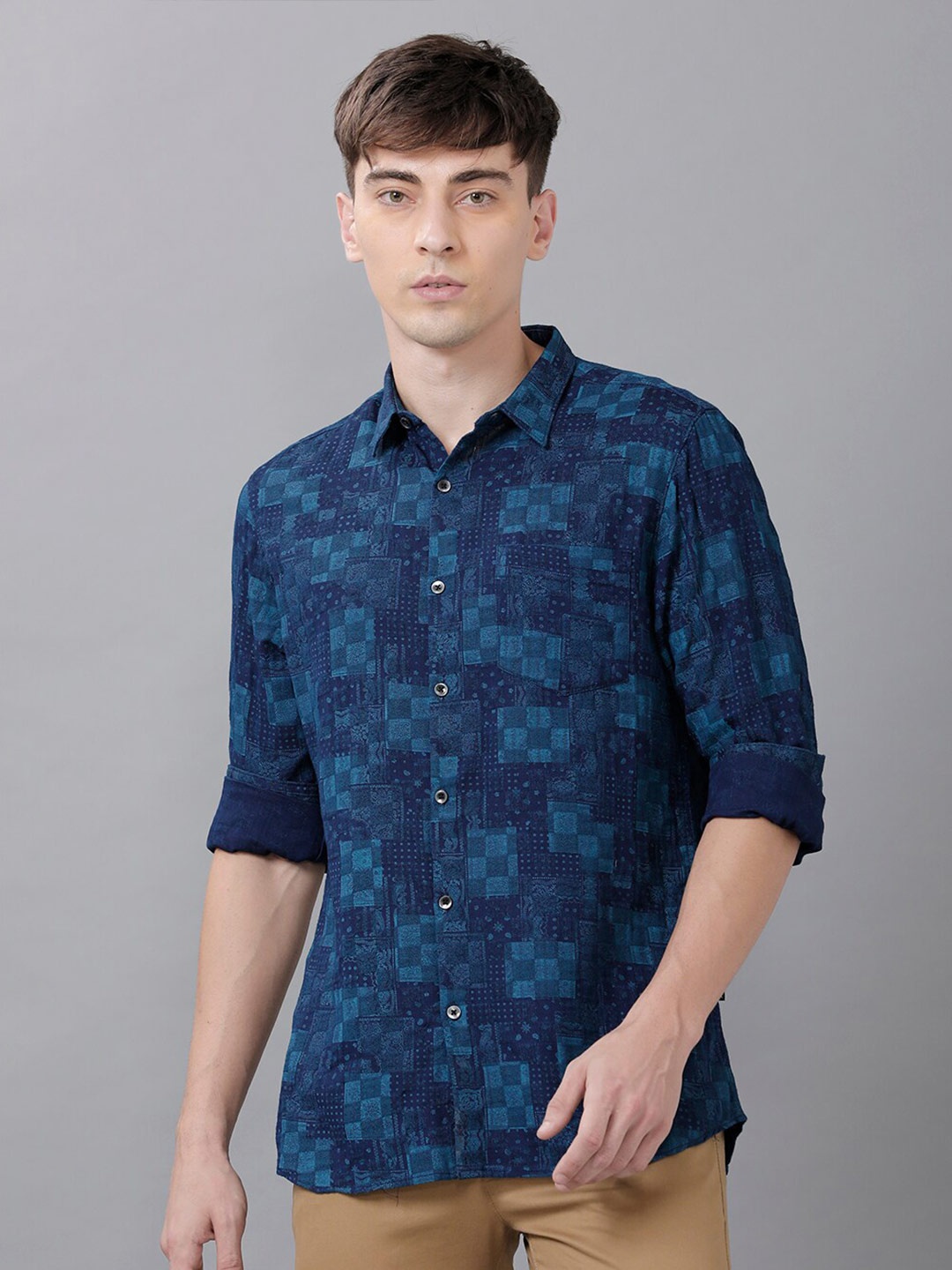 

IDENTITI Men Blue Printed Slim Fit Cotton Casual Shirt