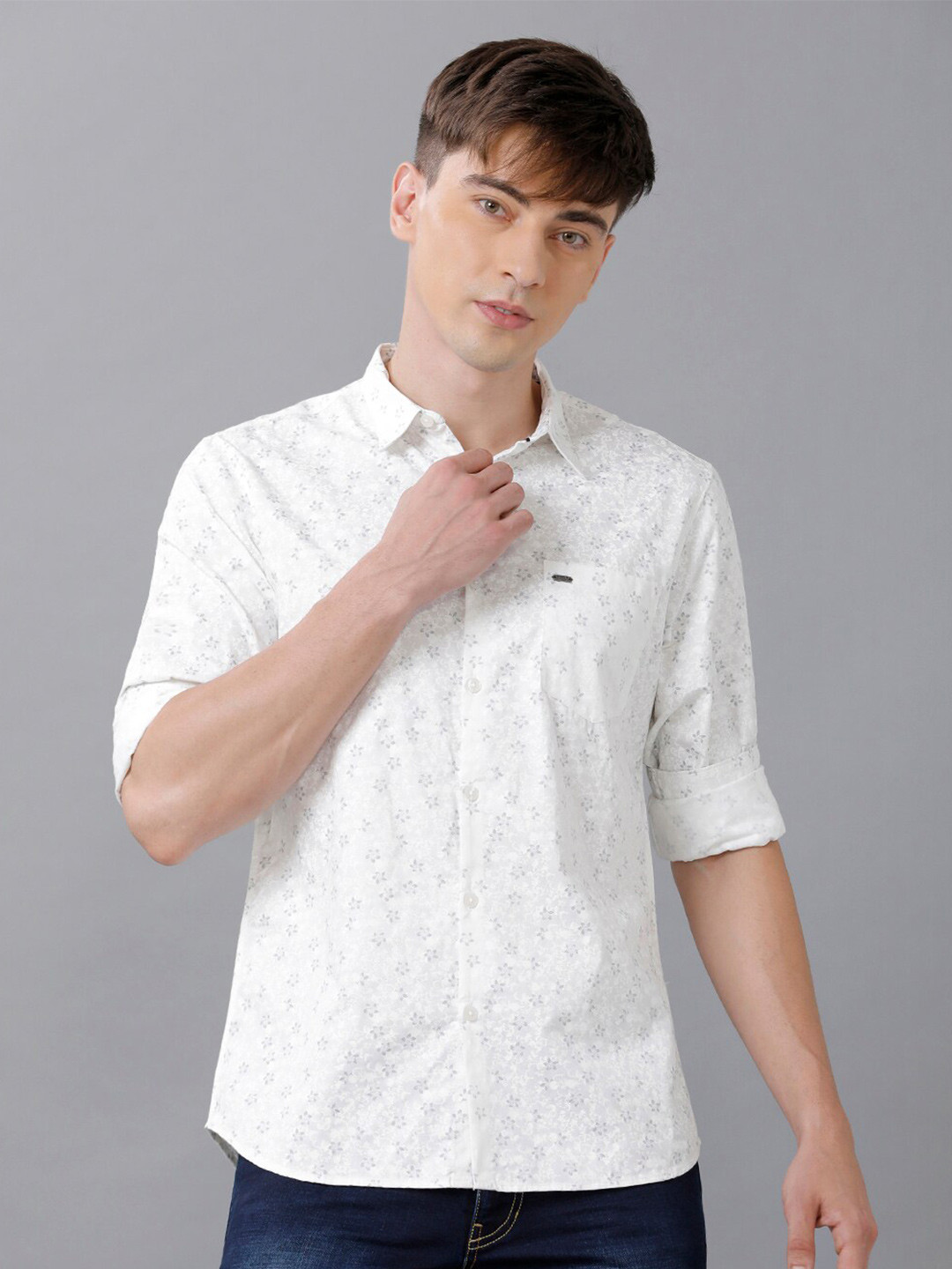 

IDENTITI Men Off White & Grey Slim Fit Floral Printed Cotton Casual Shirt