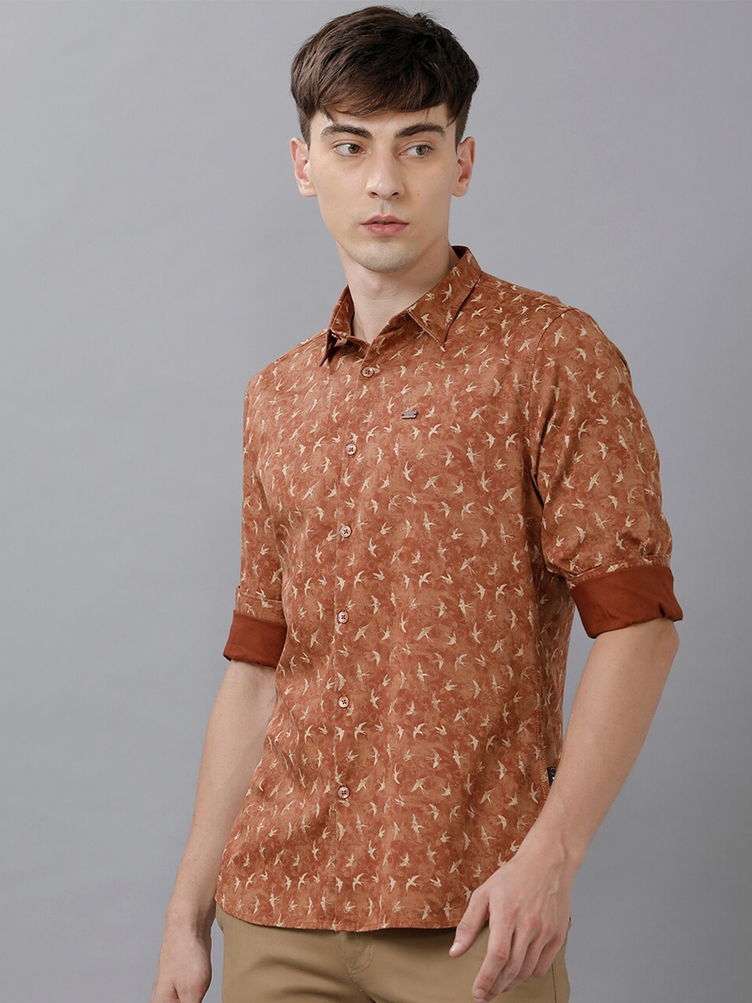 

IDENTITI Men Rust Slim Fit Printed Casual Shirt