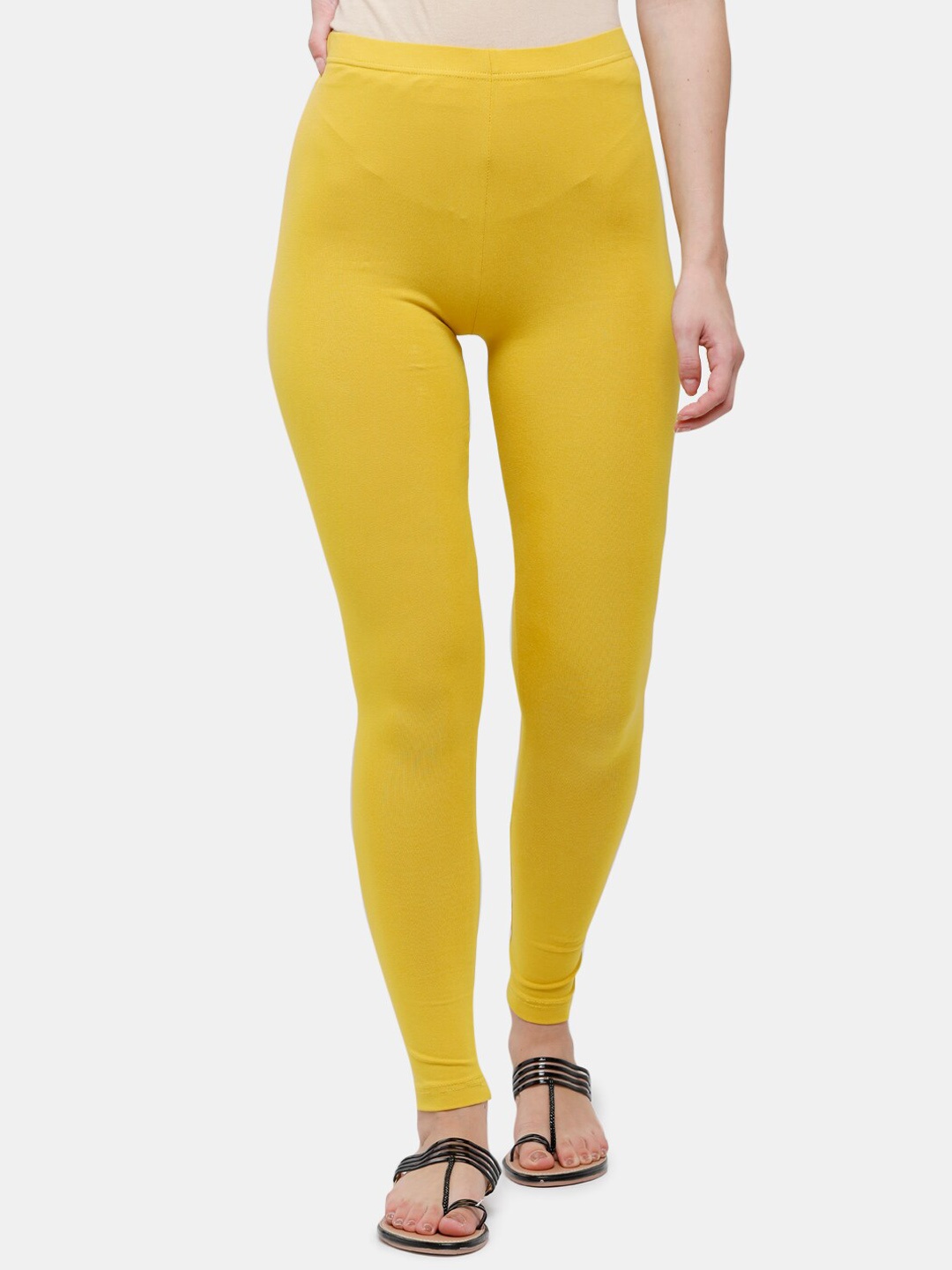 

De Moza Women Yellow Solid Churidar-Length Cotton Leggings