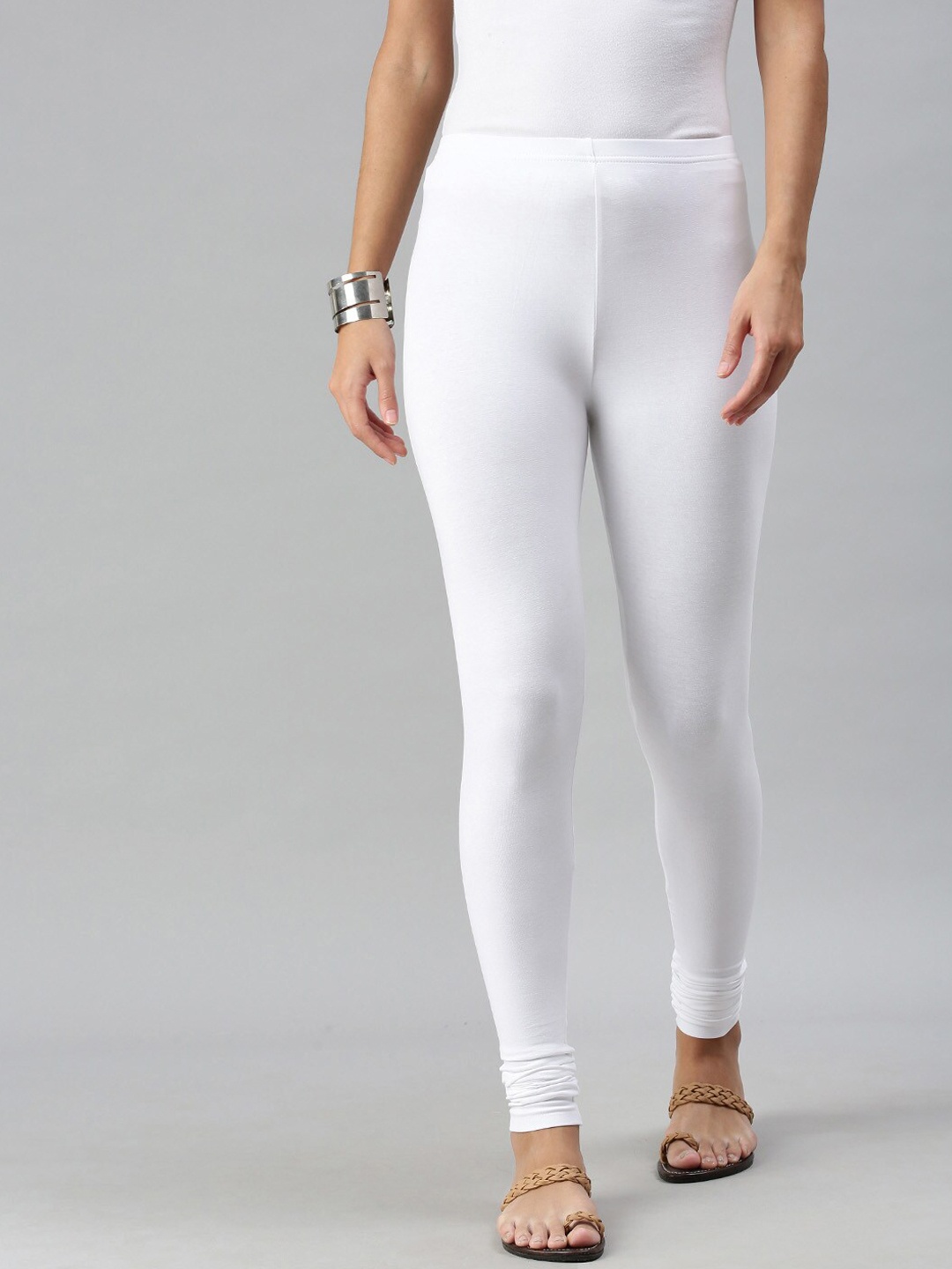 

De Moza Women White Solid Cotton Churidar-Length Leggings