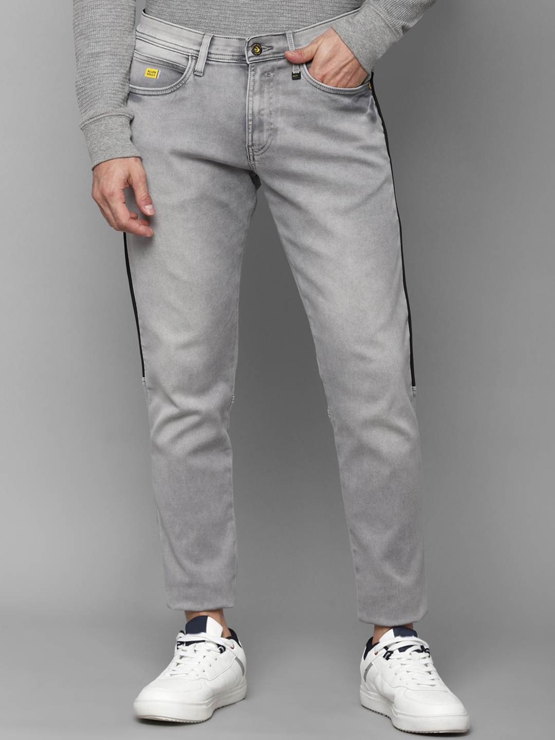

Allen Solly Sport Men Grey Heavy Fade Jeans