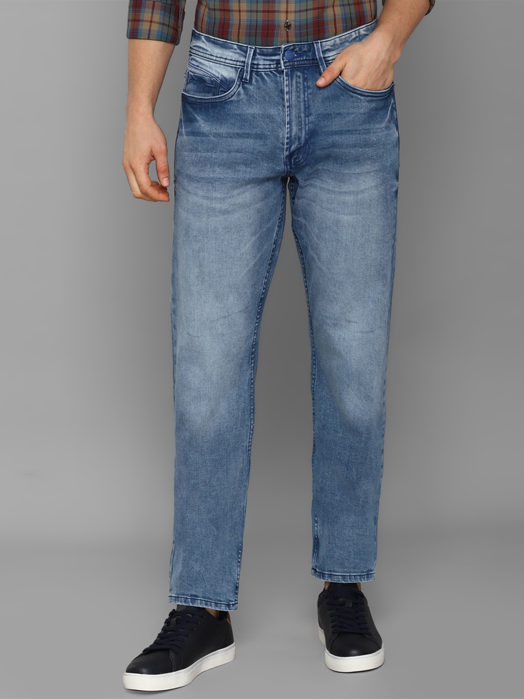 Allen Solly Sport Men Blue Heavy Fade Jeans