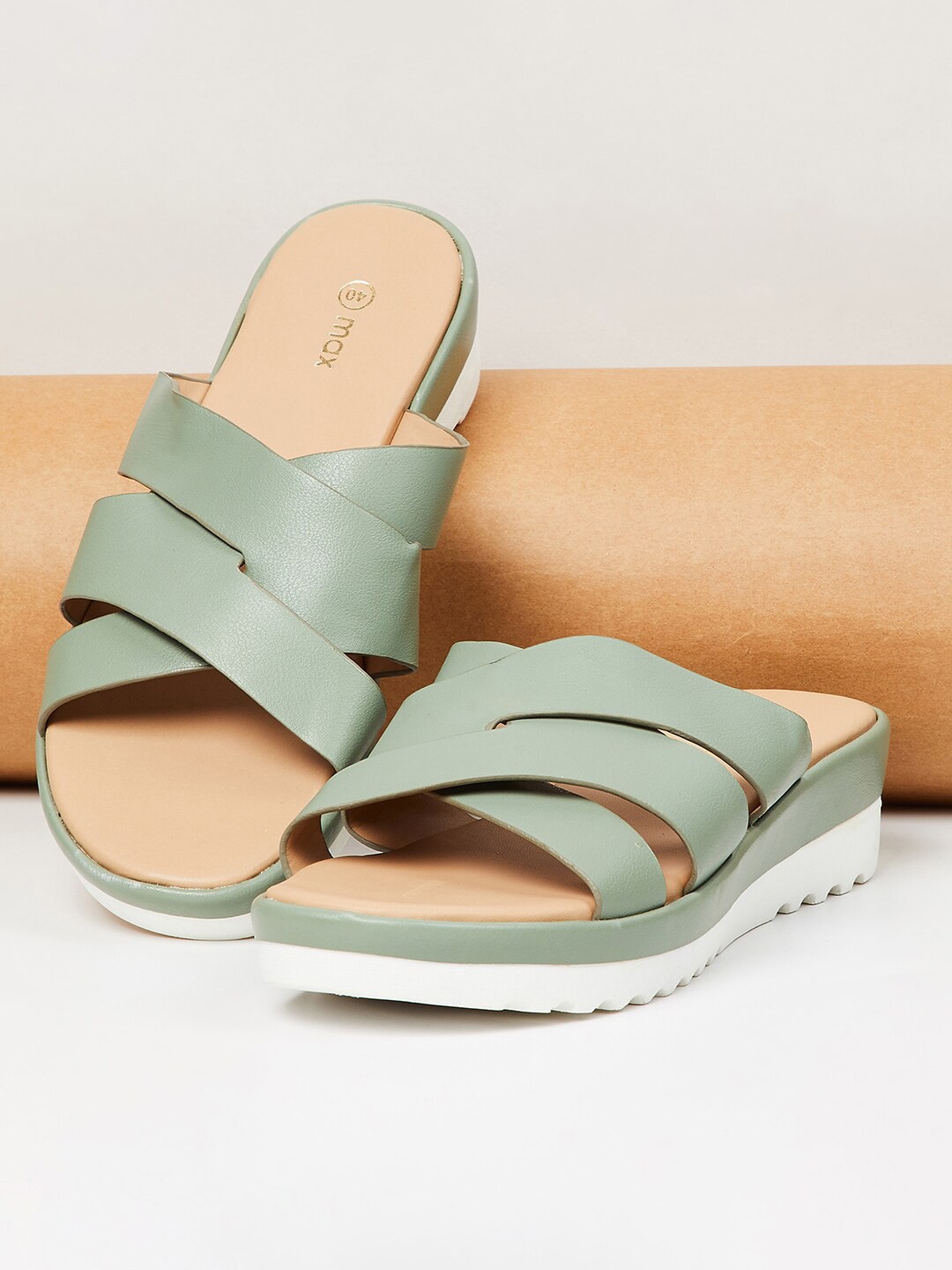 

max Women Open Toe Flats, Green