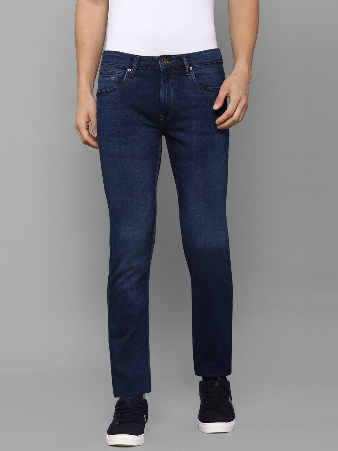 

Louis Philippe Jeans Men Navy Blue Slim Fit Light Fade Jeans