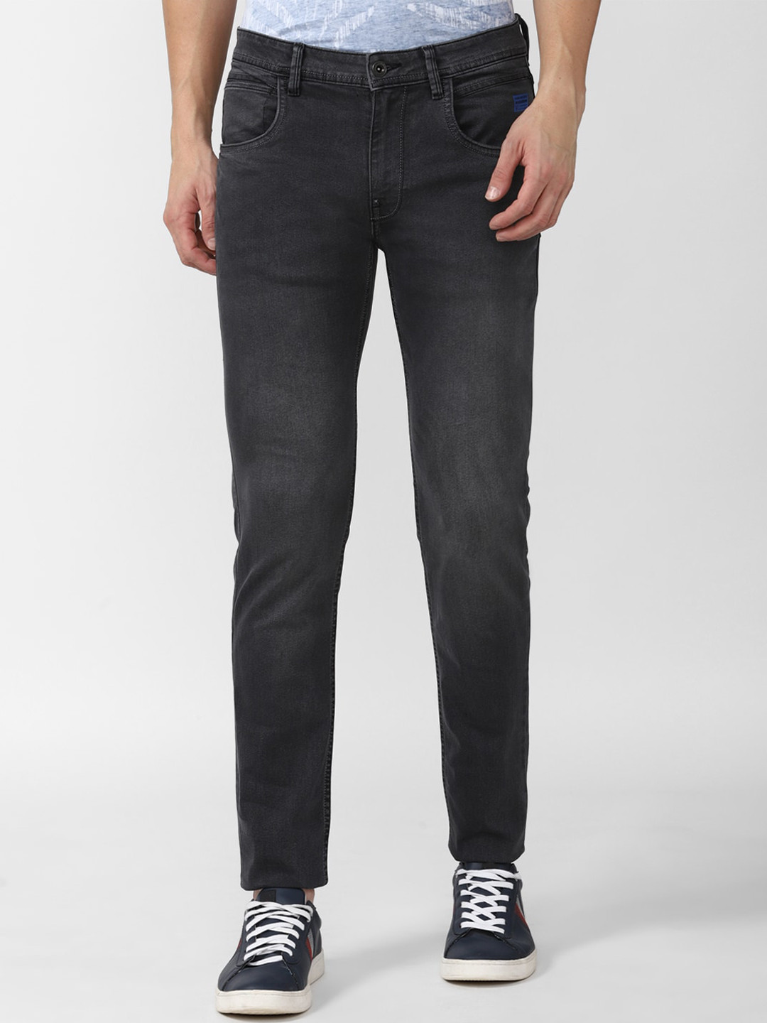 

VAN HEUSEN DENIM LABS Men Skinny Fit Light Fade Jeans, Grey