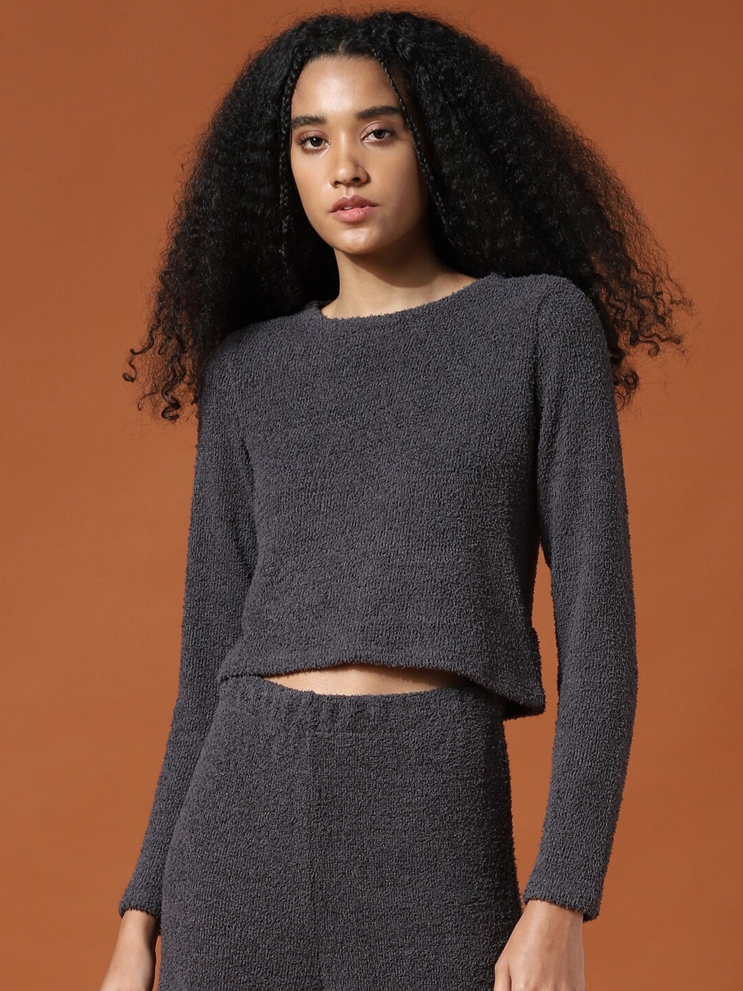 

ONLY Women Grey Round Neck Long Sleeves Crop Top