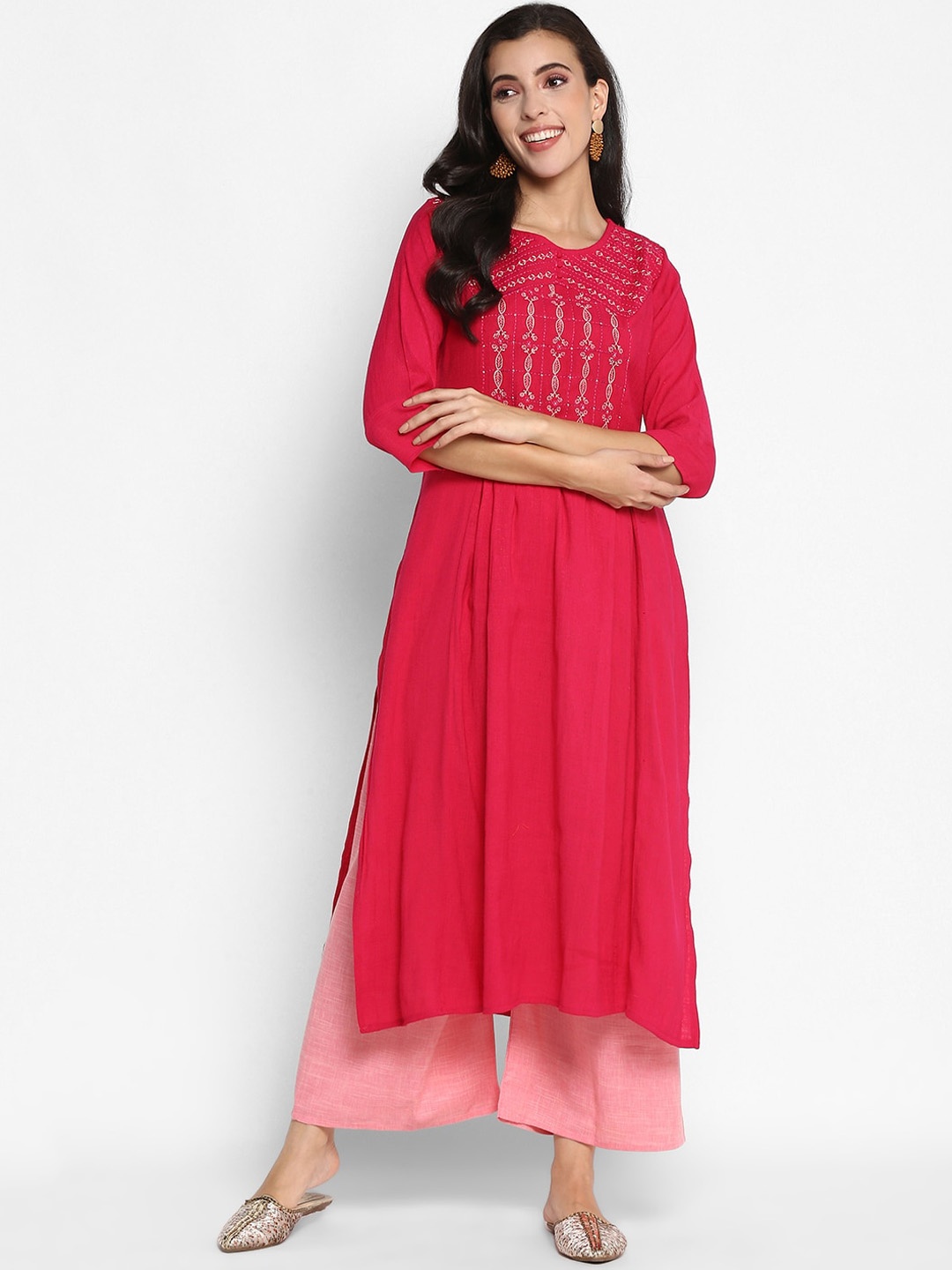 VAABA Women Pink & White Floral Embroidered Kurta