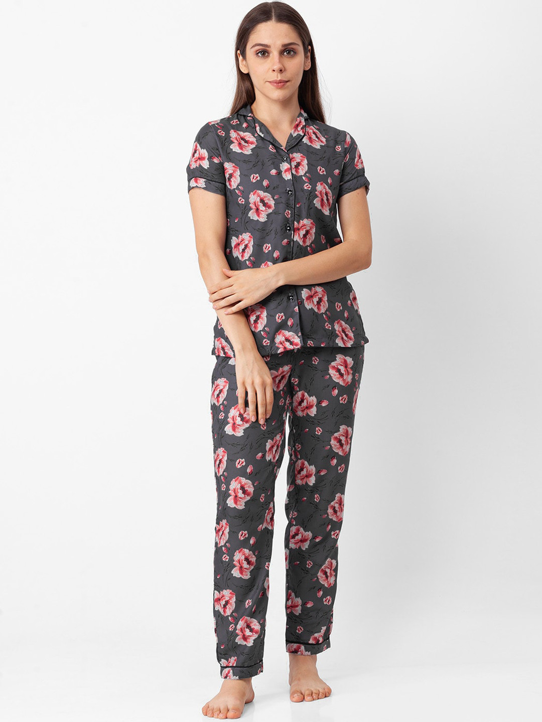 

FashionRack Women Printed Pure Cotton Night suit, Grey