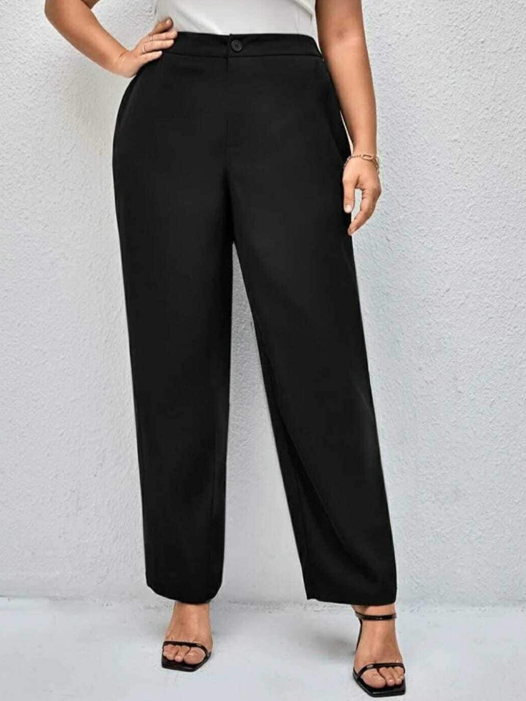 

BROADSTAR Women Black Relaxed Straight Leg Loose Fit High-Rise Easy Wash Trousers