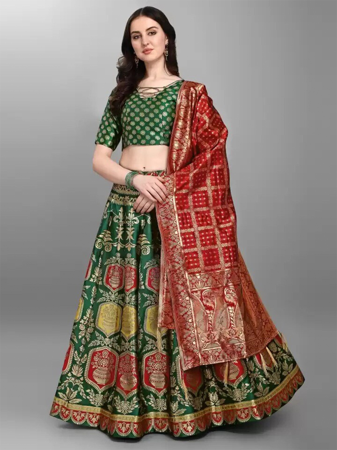 

Fashionuma Women Green & Maroon Semi-Stitched Lehenga & Unstitched Blouse With Dupatta